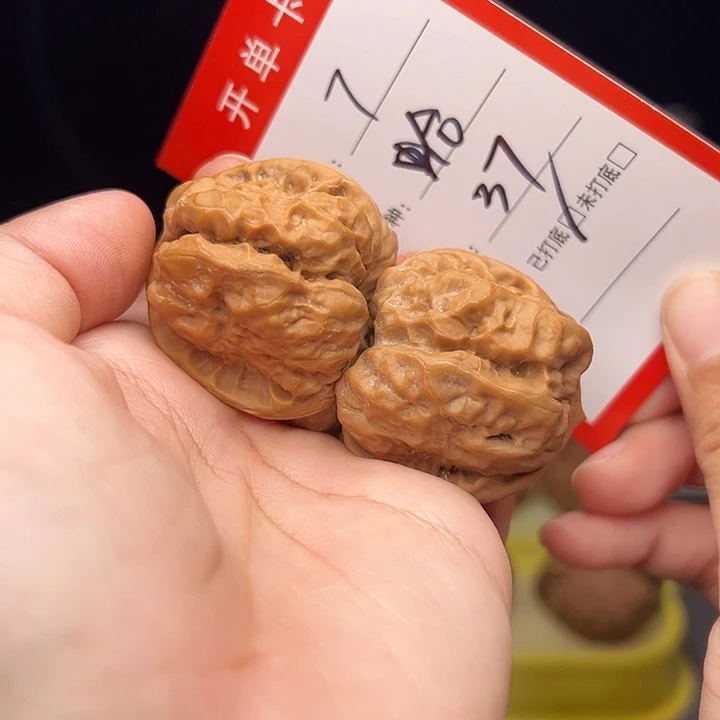 核桃手捻文玩核桃7