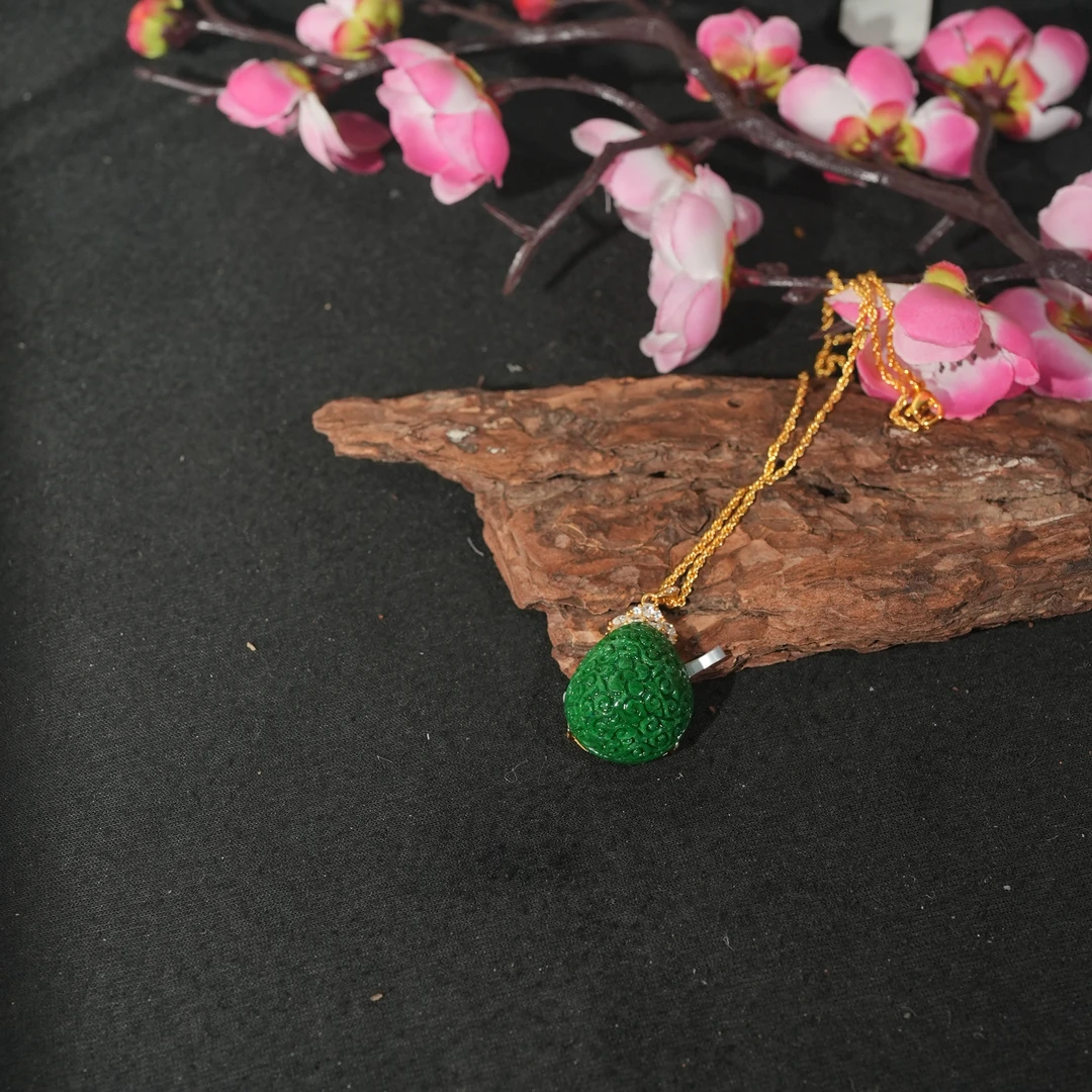 11.26香港王老板-翡翠吊坠1k222