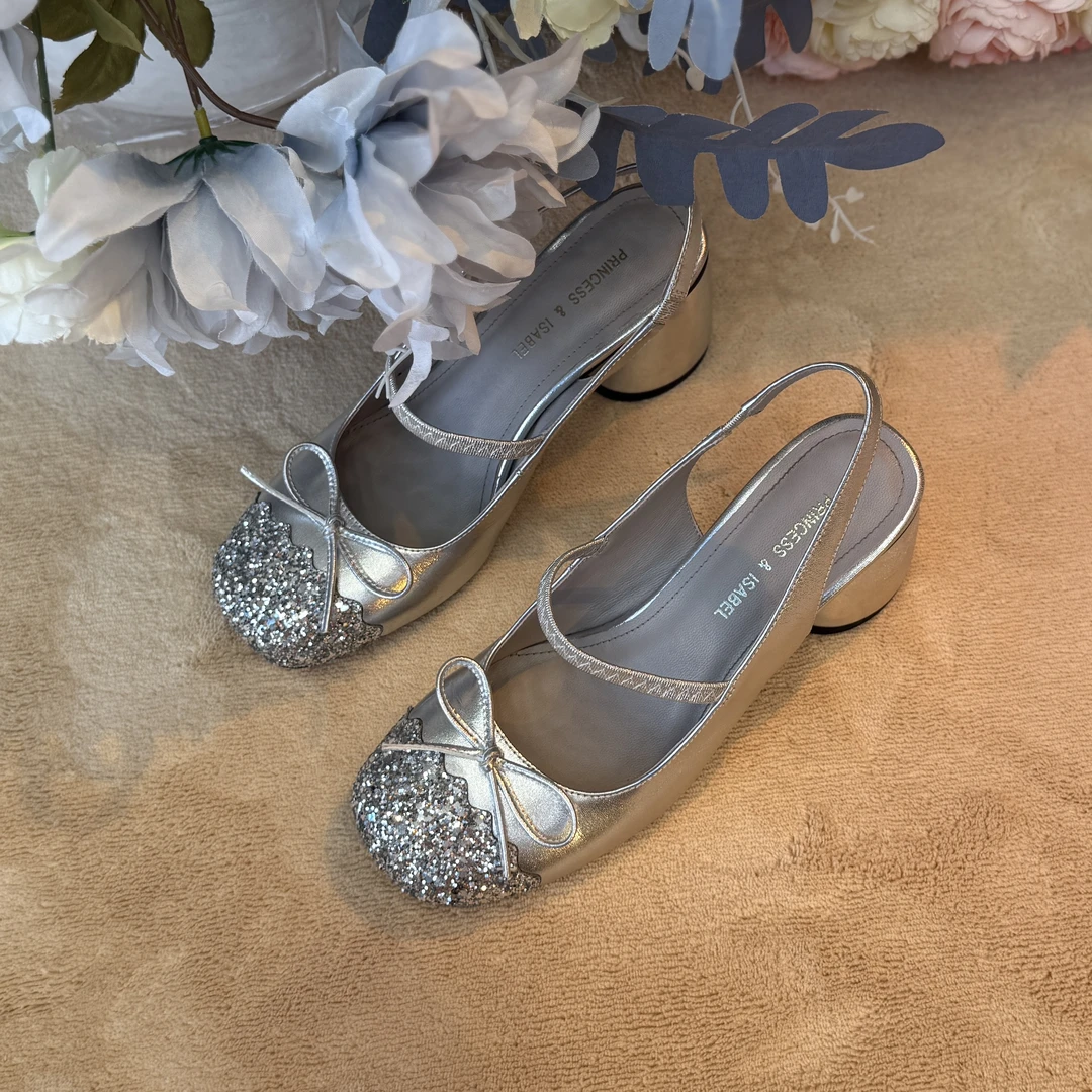 法式玛丽珍鞋女2025夏季新款高跟鞋粗跟银色一字带仙女风包头凉鞋