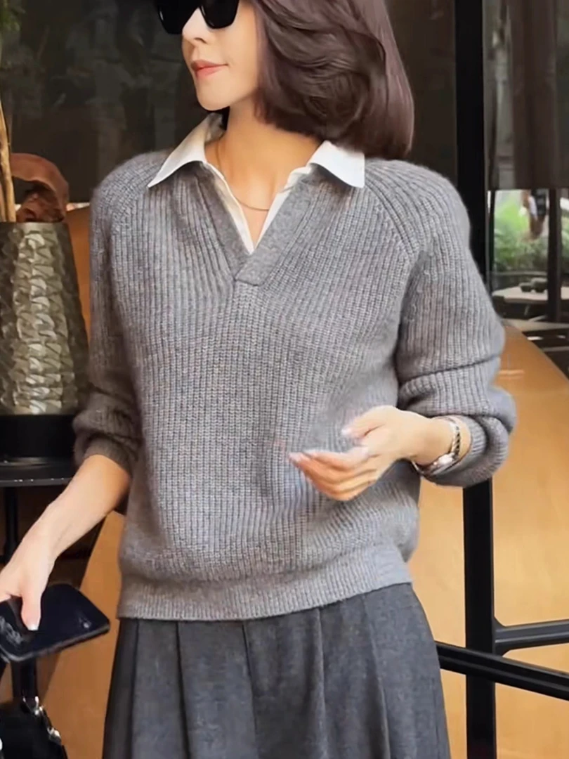 灰色时髦气质拼接撞色V领针织衫韩版百搭高级感毛衣2025秋冬新款