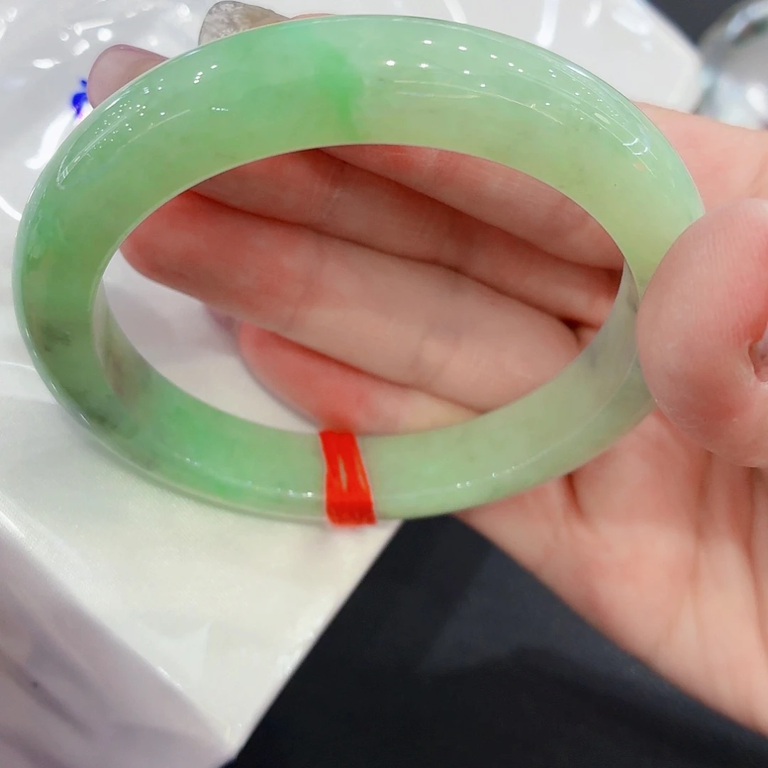 翡翠未镶嵌手镯天然缅甸翡翠手镯58