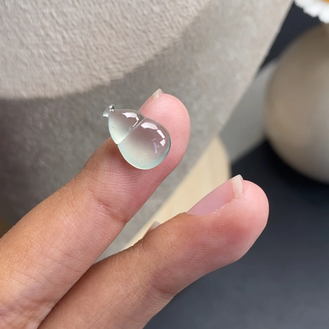 翡翠裸石冰晴葫芦