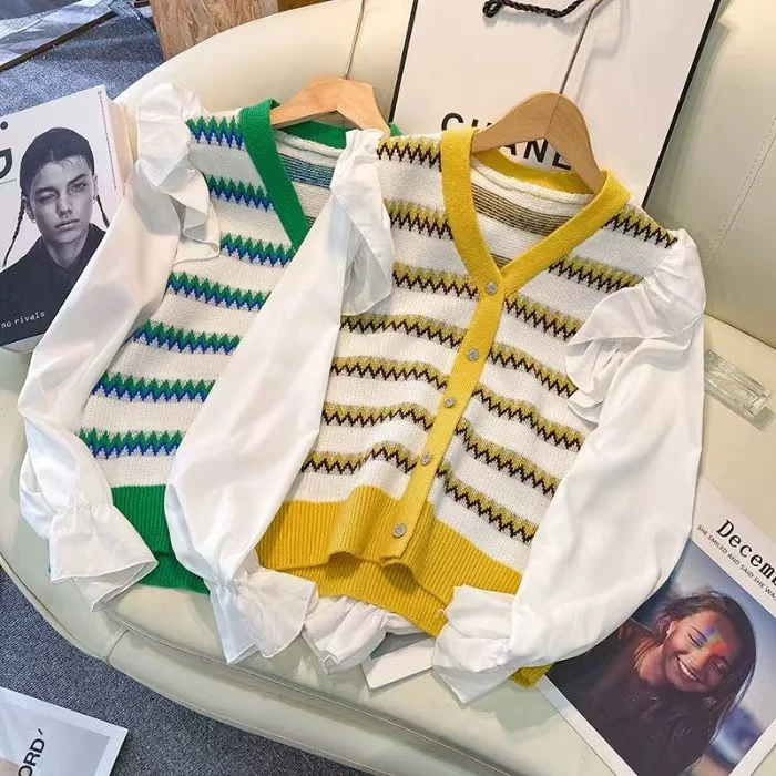 678 冬季宽松V领条纹针织开衫女木耳边拼接上衣