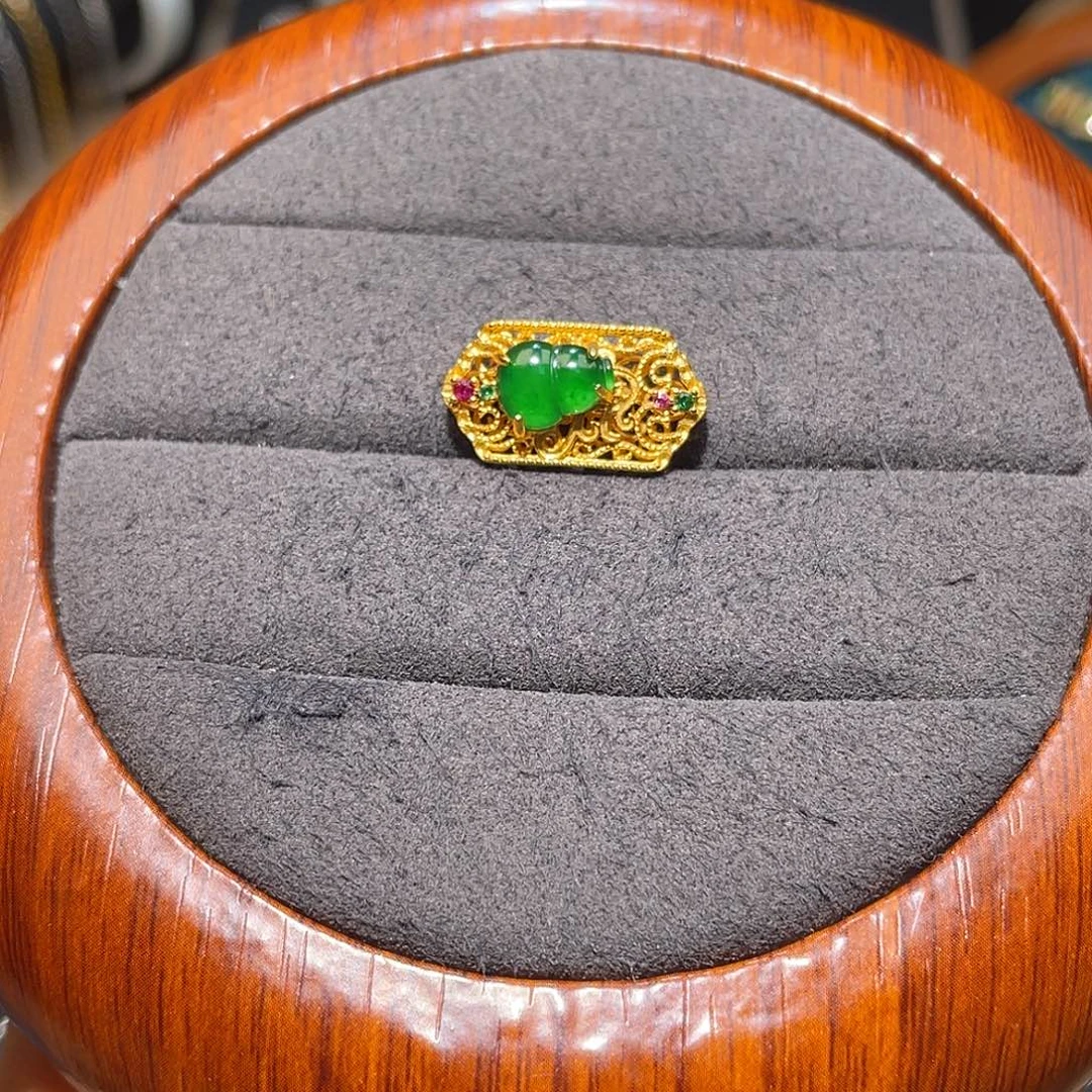 翡翠银S925镶嵌颈饰