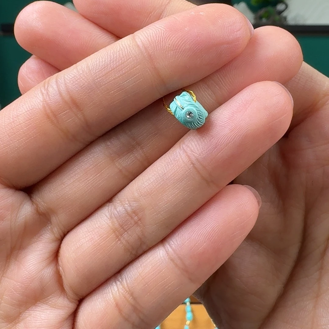 绿松石未镶嵌珠宝奇石