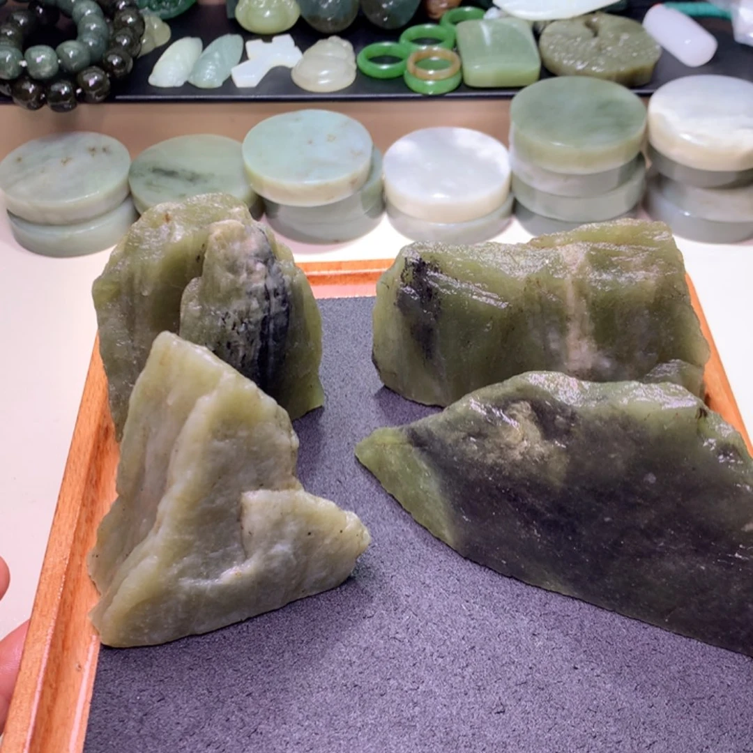 府***强未镶嵌和田玉（糖玉）珠宝半成品
