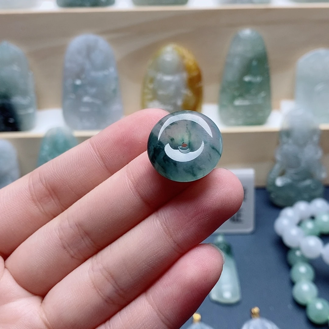 吊坠(不含链)未镶嵌翡翠平安扣