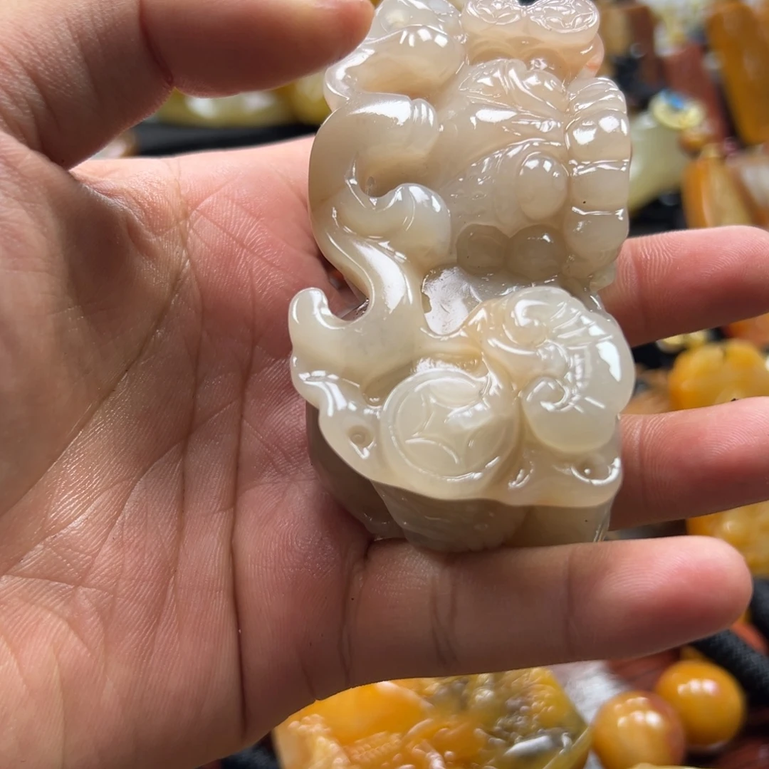 石英质玉（黄龙玉）未镶嵌多选发其一