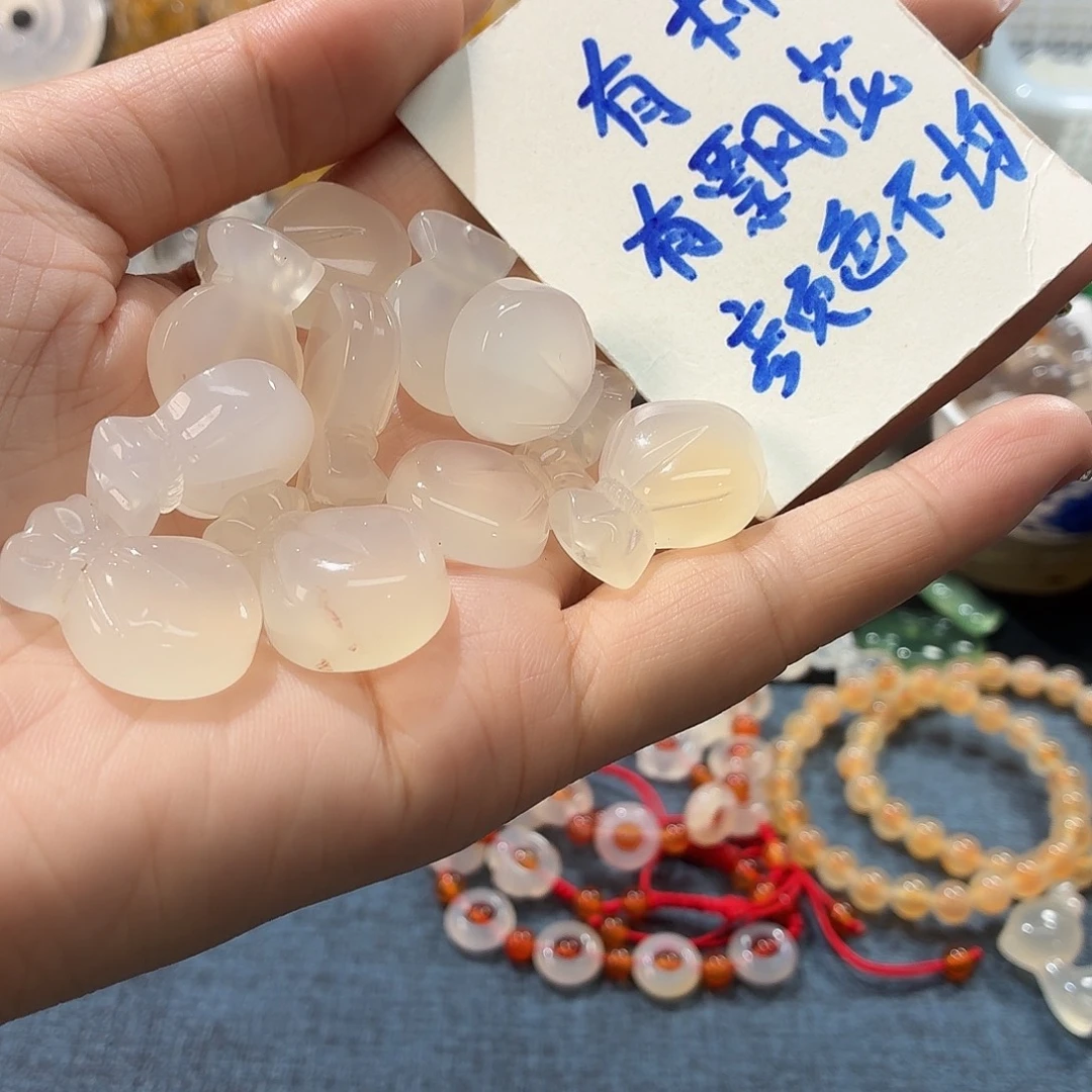 玛瑙/玉髓合金颈饰