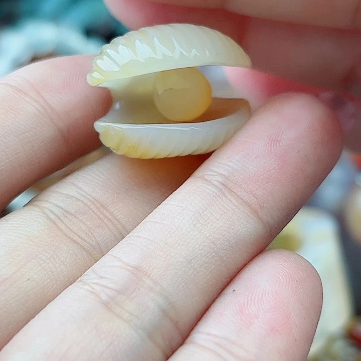 未镶嵌玛瑙手饰吊坠
