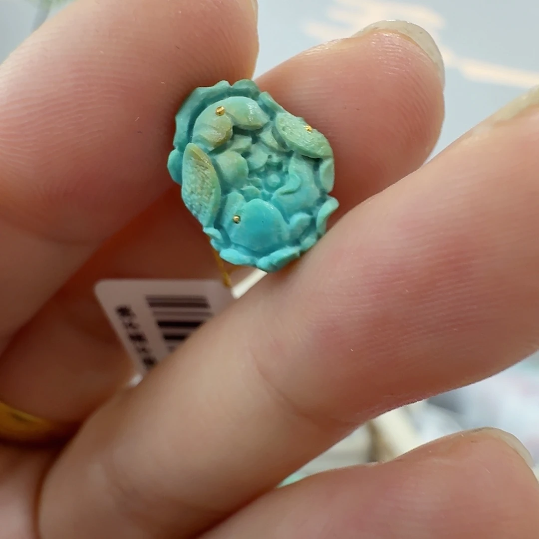 绿松石未镶嵌珠宝奇石