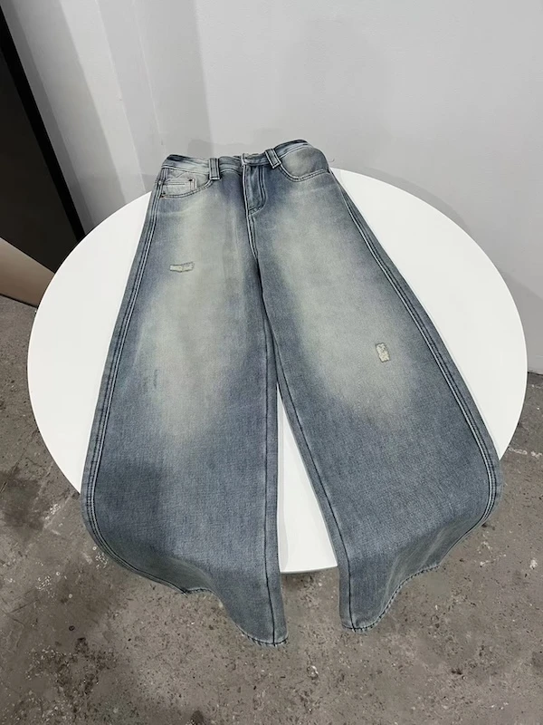 【杨英家】韩版水洗破洞阔腿设计感老钱风百搭加绒牛仔裤 69211