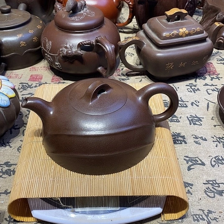 茶壶紫砂九*叶紫砂壶。