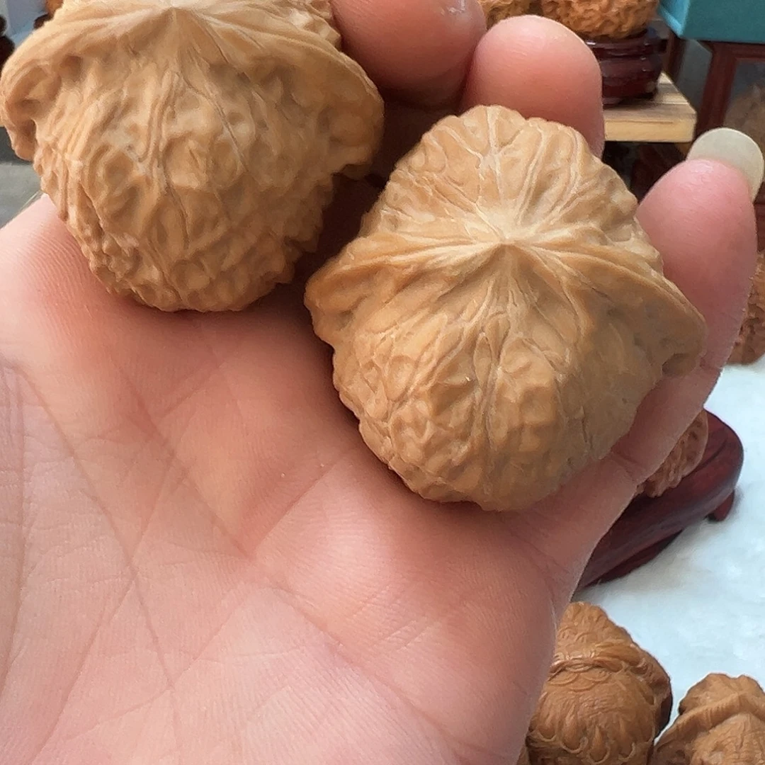 镜***南瓜的核桃快乐了