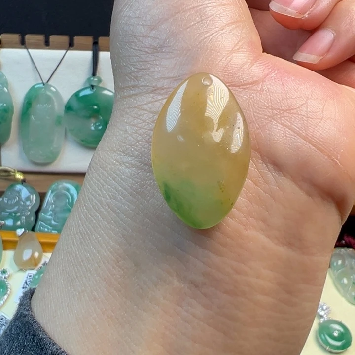 石英质玉未镶嵌吊坠(不含链)