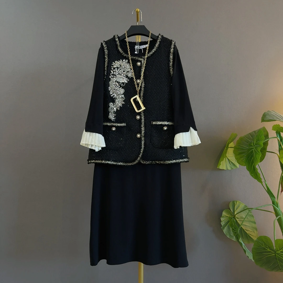 秋季法式时尚单拍重工钉珠马甲飞飞袖拼接连衣裙大码气质俩件套