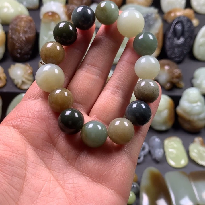 和田玉（糖玉）手串未镶嵌婷*