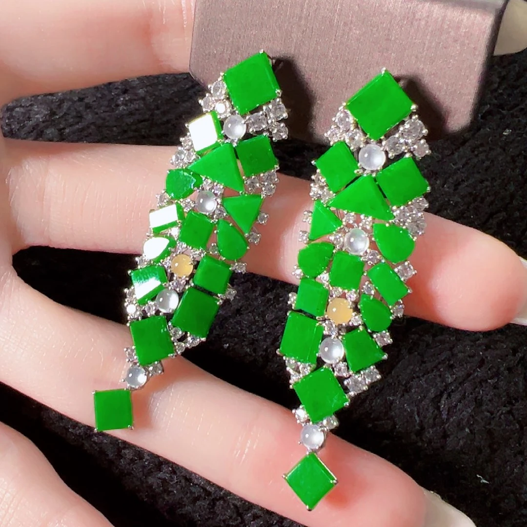 翡翠18K金镶嵌耳饰签收后24小时鉴赏期，过时不退