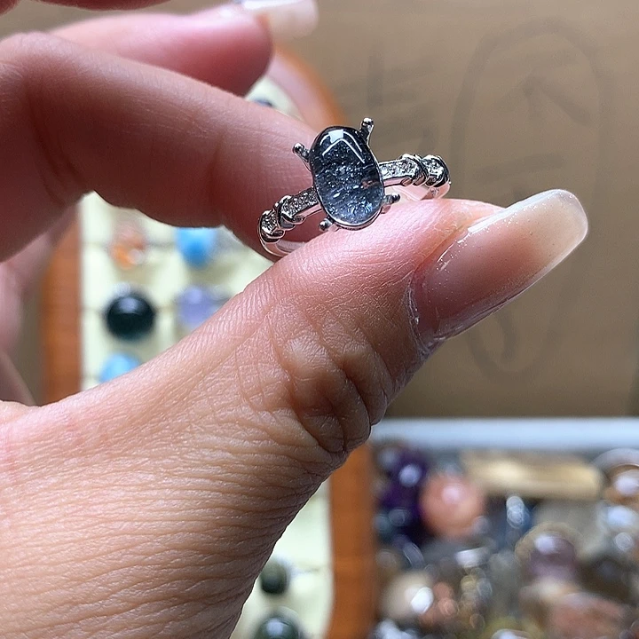 水晶水晶戒指银S925镶嵌毛****?