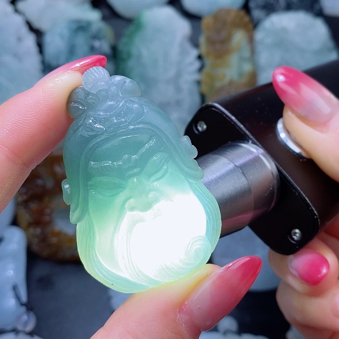 定制翡翠未镶嵌翡翠