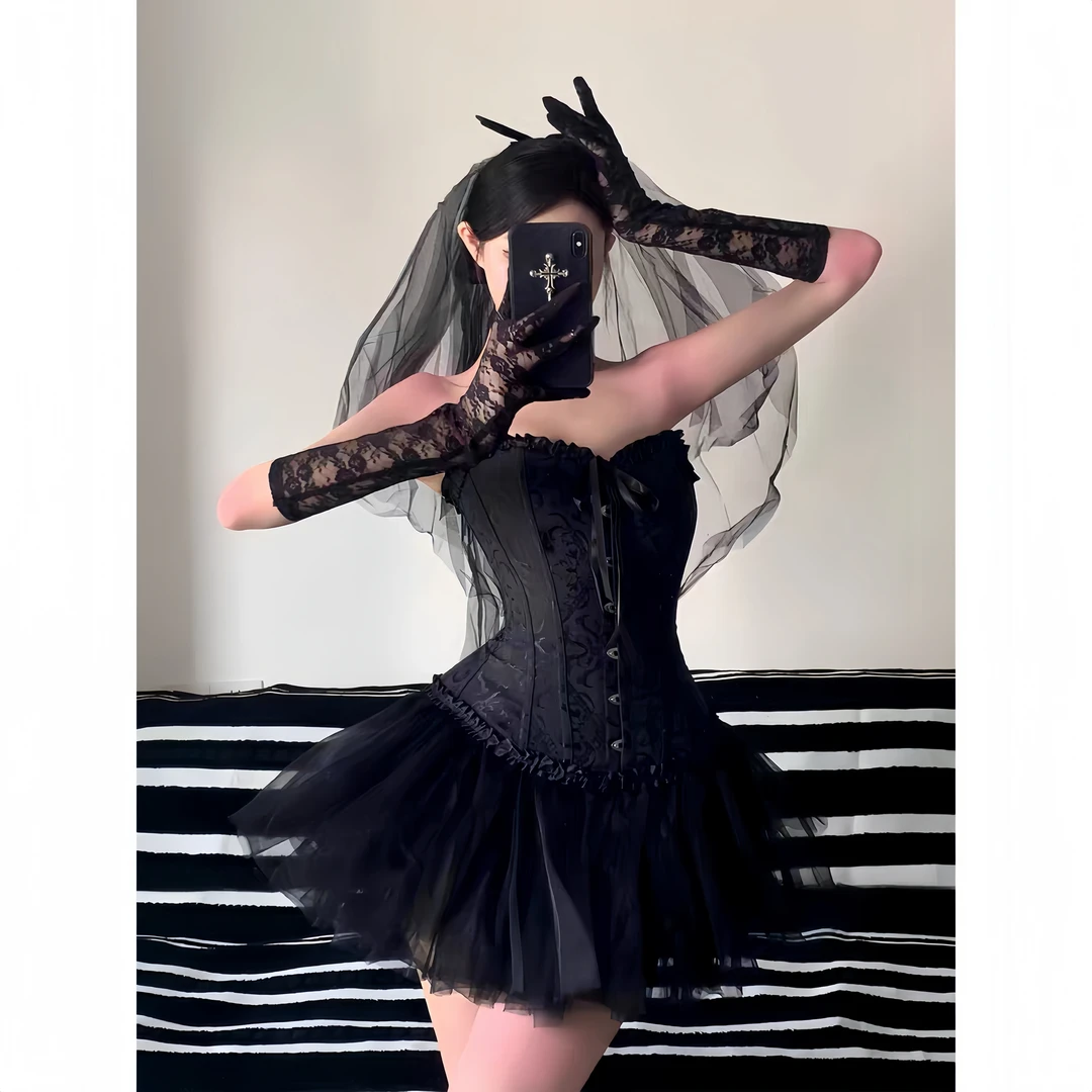 刘掰掰【黑欲】cosplay万圣节日服装性感兔女郎制服纯欲装恶魔天使