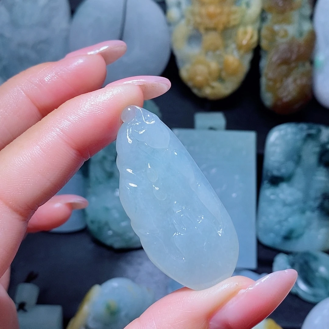 定制翡翠未镶嵌翡翠