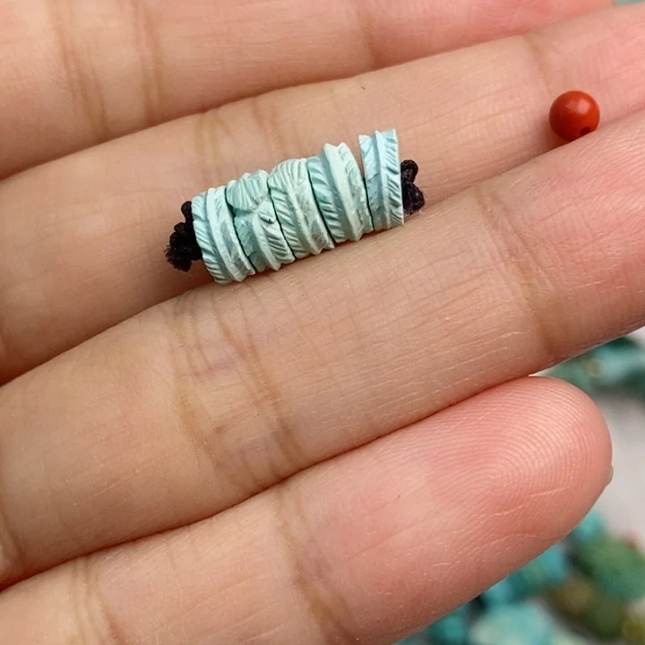 南红玛瑙未镶嵌珠宝奇石