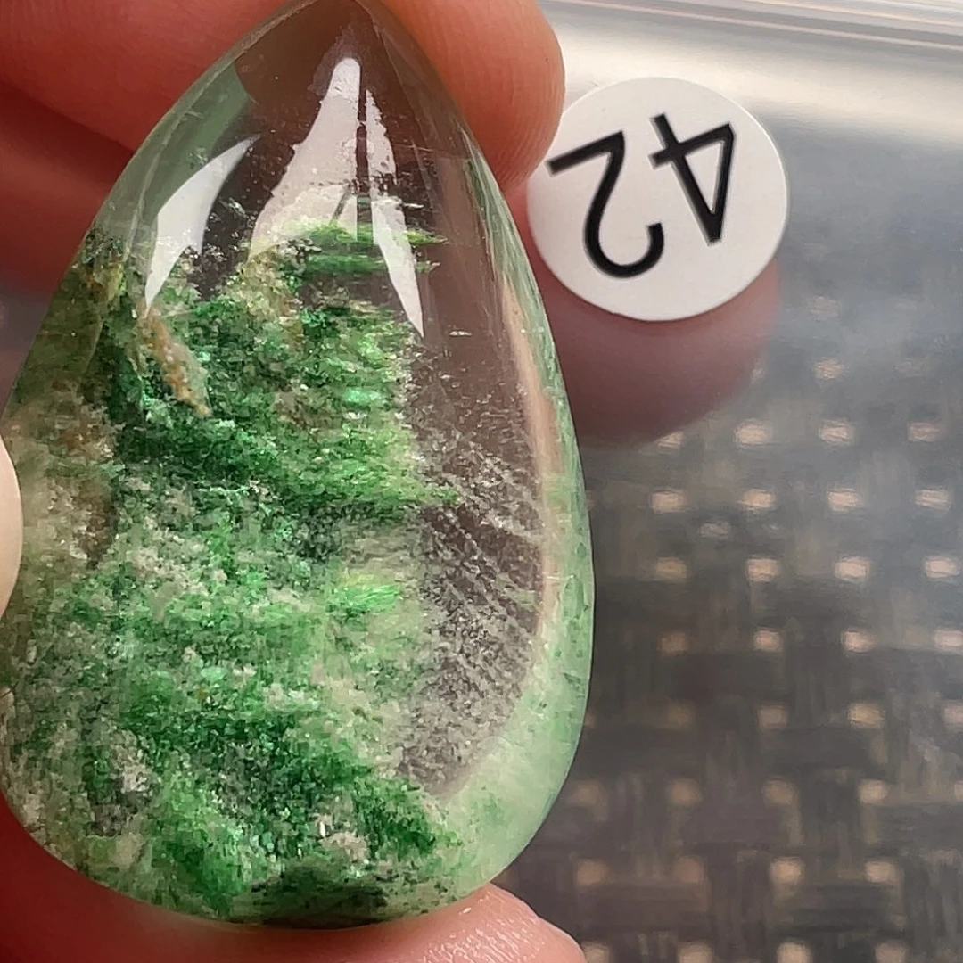 S***n未镶嵌颈饰水晶天然