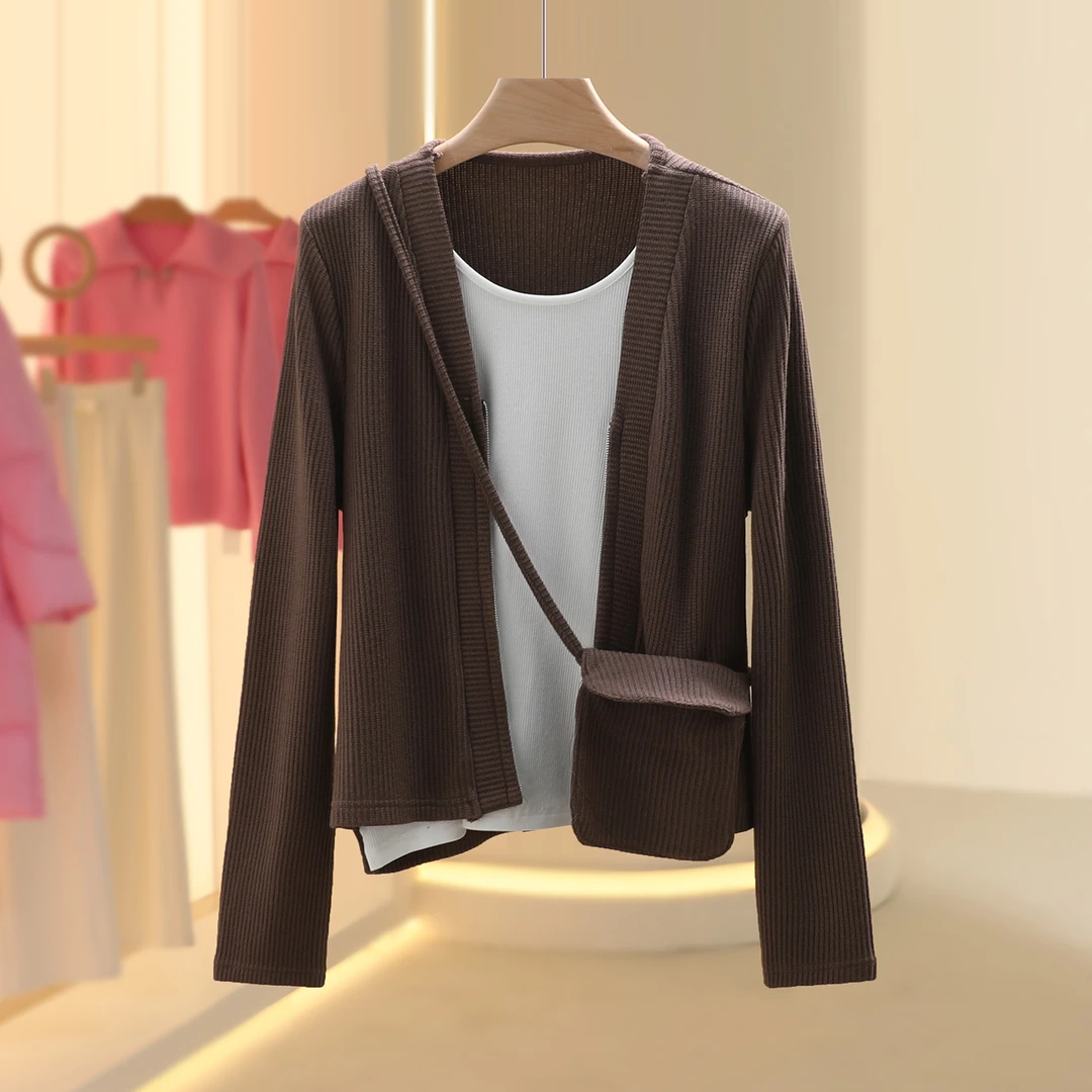 【芙】假两件休闲时尚上衣+包包2025冬季新款今年流行女装