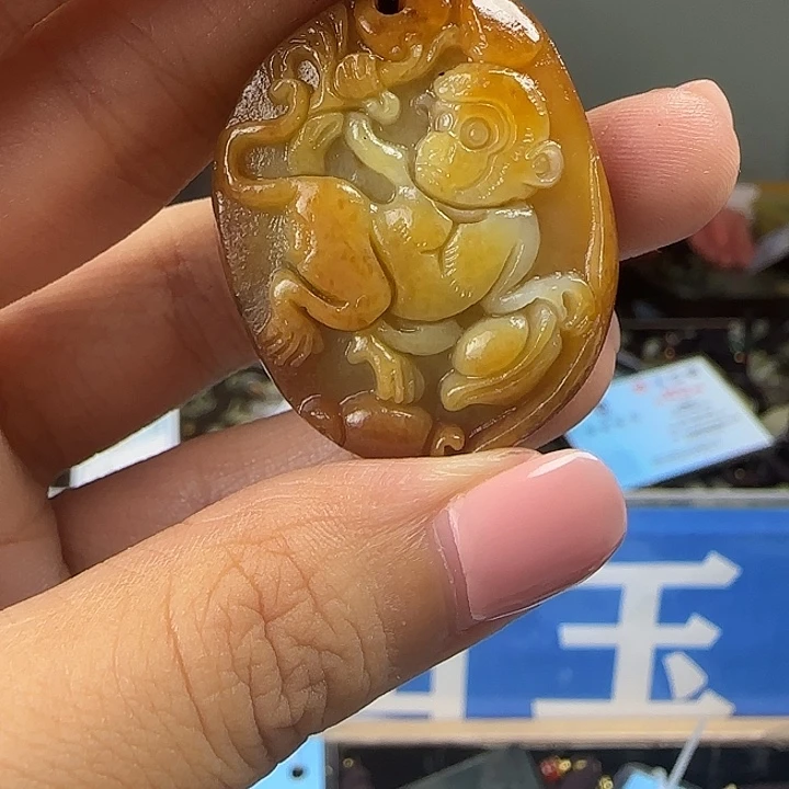 颈饰未镶嵌和田玉