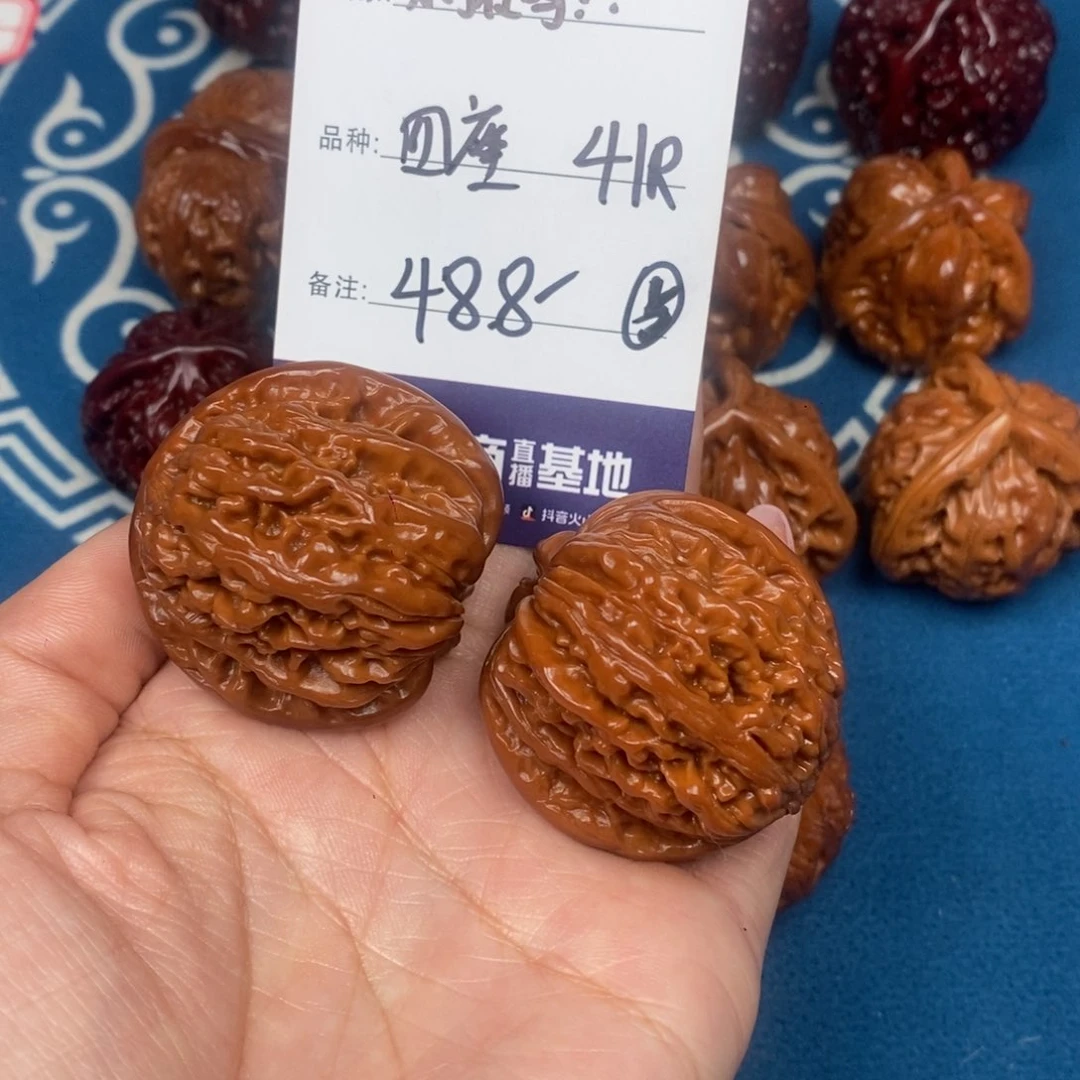 文玩核桃吊坠小***？文玩5