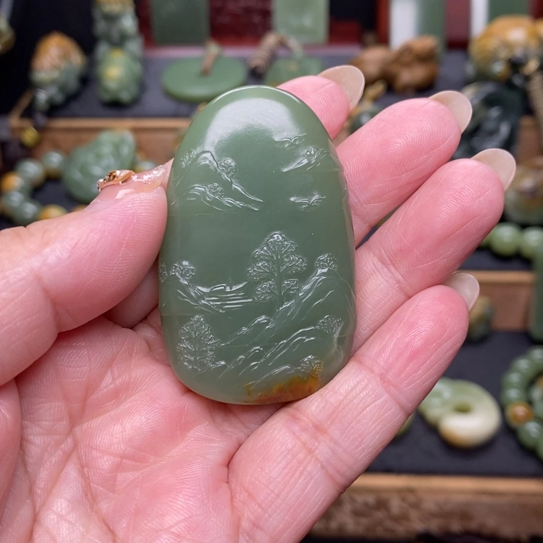 岫岩河磨玉（透闪石质玉）未镶嵌挂件