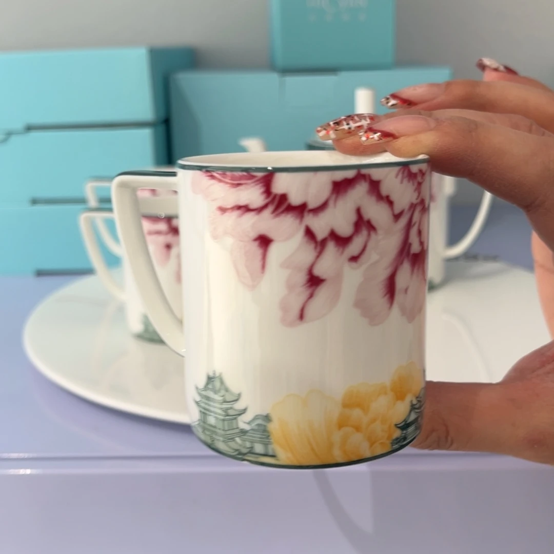 瓷片花好月圆小茶杯