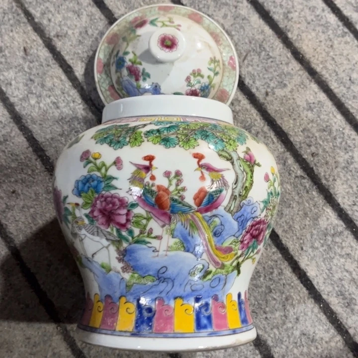 如***安摆件景德镇陶瓷艺术品