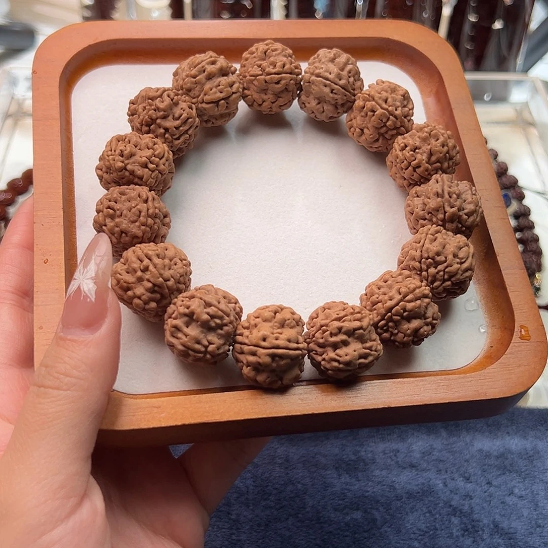 金刚菩提吊坠帝王花