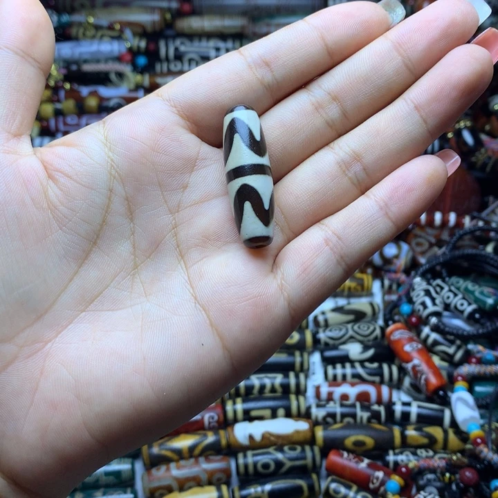 玛瑙/玉髓未镶嵌吊坠(赠链)