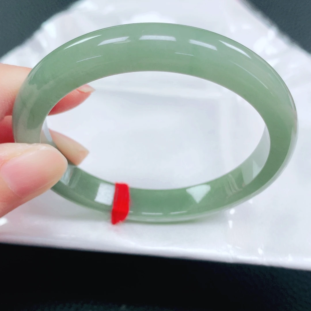 未镶嵌手镯翡翠55圈