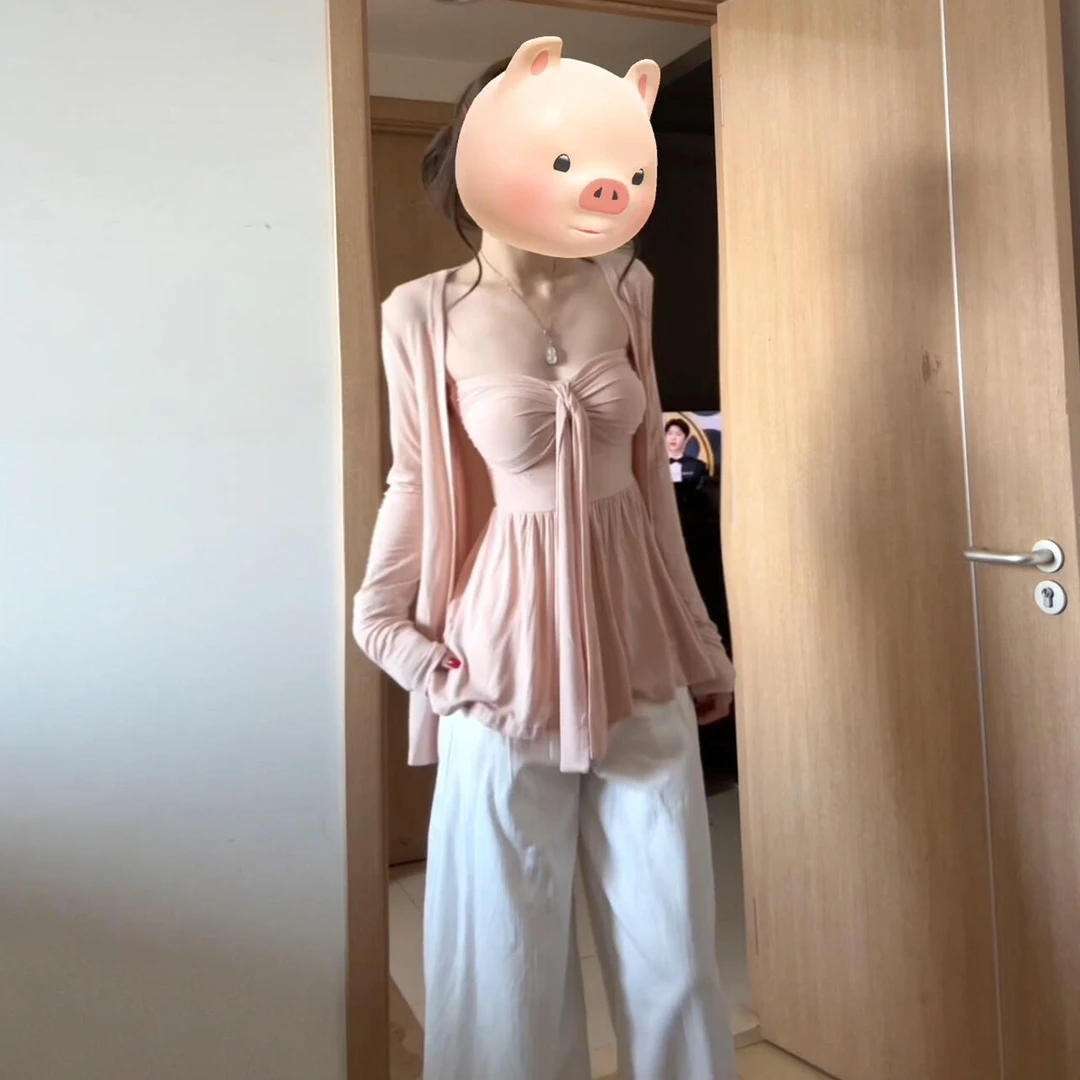 2025新款法式纯欲风穿搭粉色抹胸上衣女夏季防晒开衫外搭两件套装