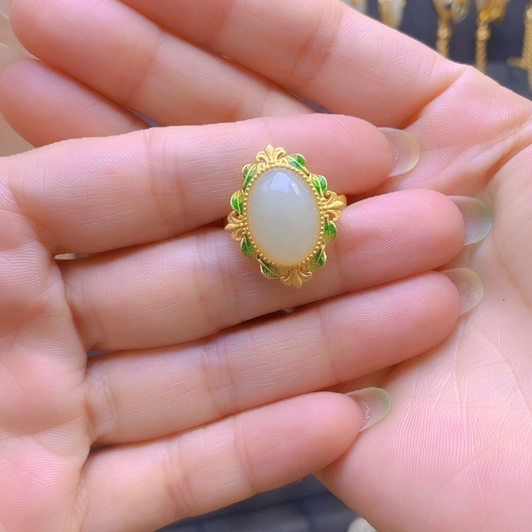 和田玉戒指银S925镀金镶嵌