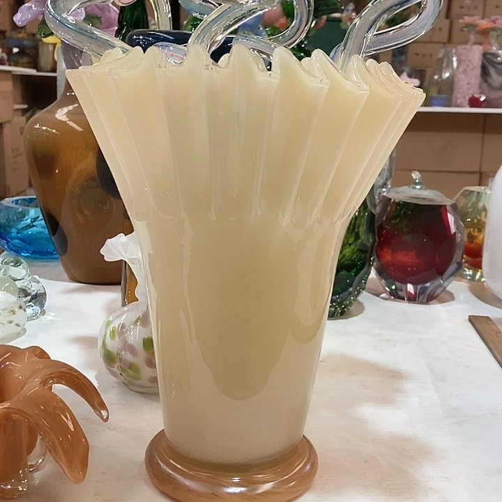 琉璃琉璃花瓶高30宽18