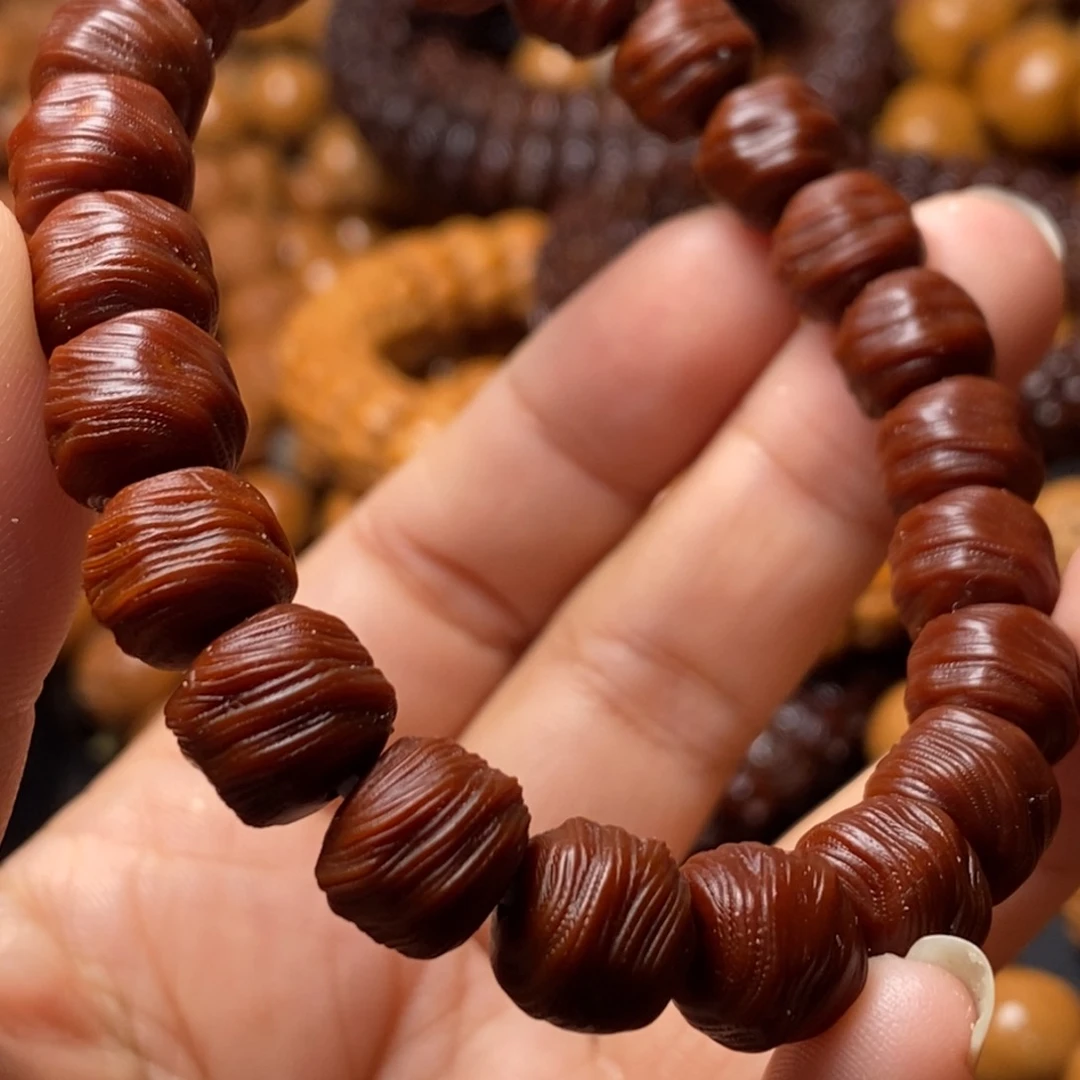 猴头核桃手串猴头