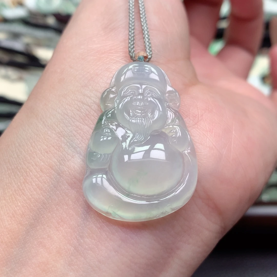 翡翠未镶嵌颈饰财神