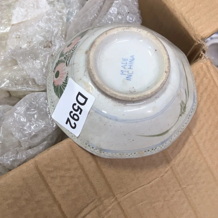 哈***帚陶瓷制品瑕疵处理