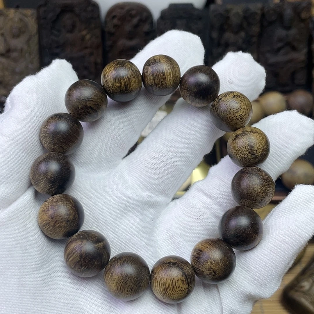 又***～沉香手串越南白奇………………