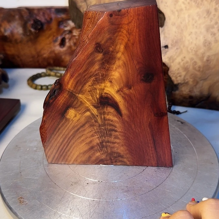 星***在紫檀木类端景台血檀