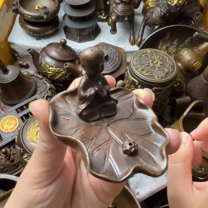 精美铜器摆件藏收