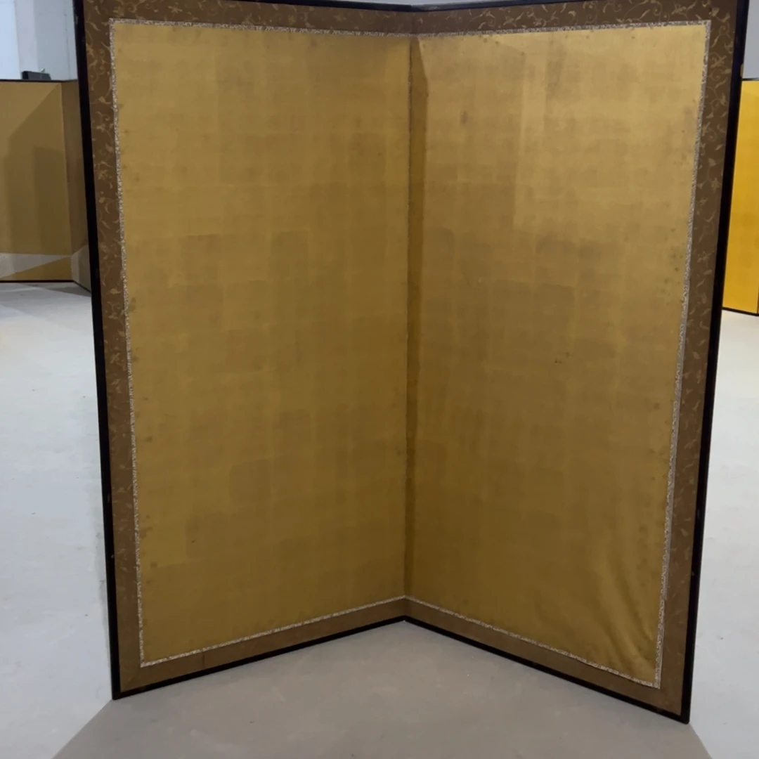 绘画马**丞屏风框画茶空间设计