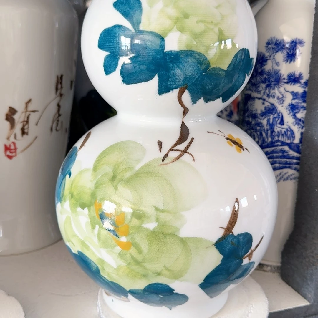 摆件景德镇陶瓷胡绿牡