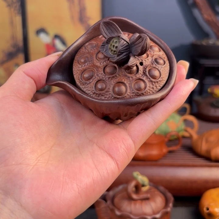 是因为有个女老师给的压力