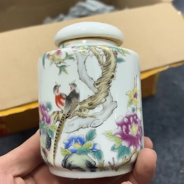 非古董现代工艺品